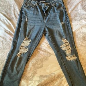 Mom jeans, basic wash